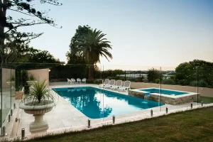 Modern Glass Pool Fencing