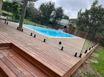 pool fence regulations Victoria