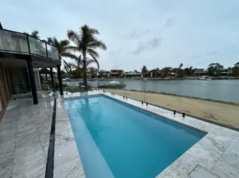 pool fence regulations